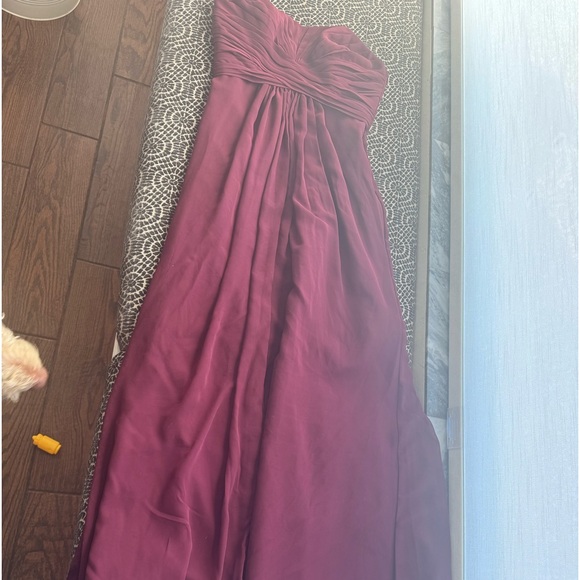 David’s Bridal, Wine, size 4 - Picture 1 of 1